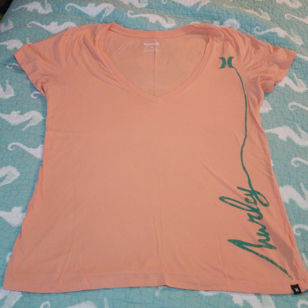 Hurley graphic tee